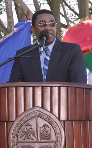 Dr. genaro Rosríguez, Director General UASD Stgo