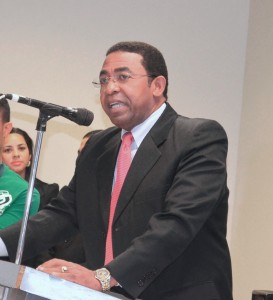 2. Dr. Genaro Rodríguez, Directro General UASD Santiago