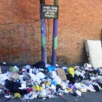Sectores de Santiago continúan repleto de basura
