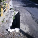 Colapso del puente preocupa a moradores de La Javilla en Licey