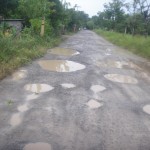 Comunitarios en Aminilla, Partido, esperan la reconstrucción de carretera