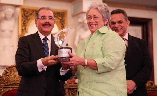 SeNaSa recibe el Gran Premio Nacional a la Calidad 2014