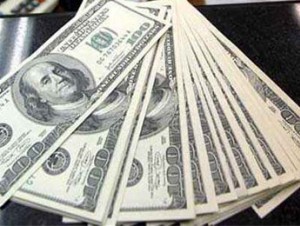 Multimillonario ofrece US$128 millones a quien se case con su hija lesbiana