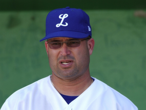 Manny Acta: «Gane o pierda hoy, me siento avergonzado de ser parte de esto»