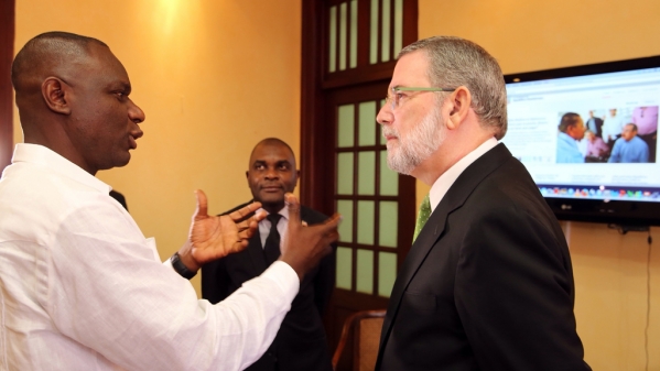 Haití muestra interés en política de comunicación del Gobierno dominicano
