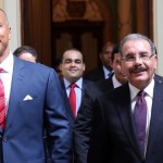 Presidente Danilo Medina felicita a Moisés Alou‏