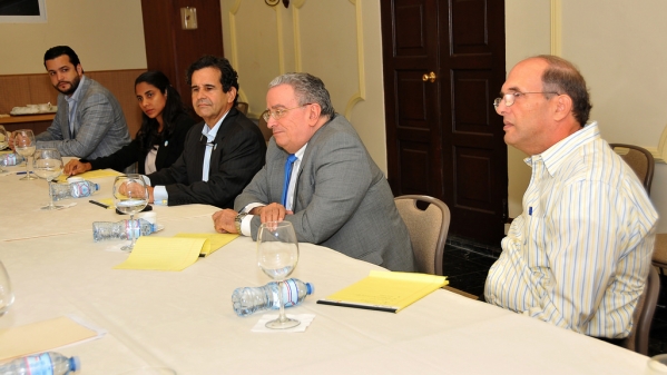 Ministro de la Presidencia presenta Comisión de Veeduría Ciudadana de la OISOE‏