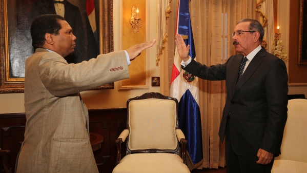 Presidente Medina juramenta Embajador Alterno ante ONU