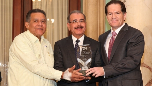 Danilo Medina: “La gente estaba a la espera de que la Presidencia se humanizara”