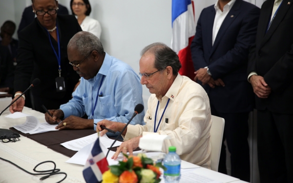 Gobierno dará visa a trabajadores y estudiantes haitianos con pasaportes y que califiquen