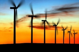 ¿Un orinal convierte la orina en electricidad?