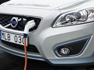 Innovadoras baterías basadas en aire litio incrementan la autonomía de coches eléctricos a 500 kilómetros
