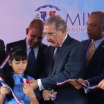 Gobierno inaugura cinco nuevas escuelas‏ Monseñor Nouel