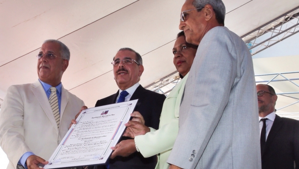Danilo Medina, Huesped Distinguido de Baní