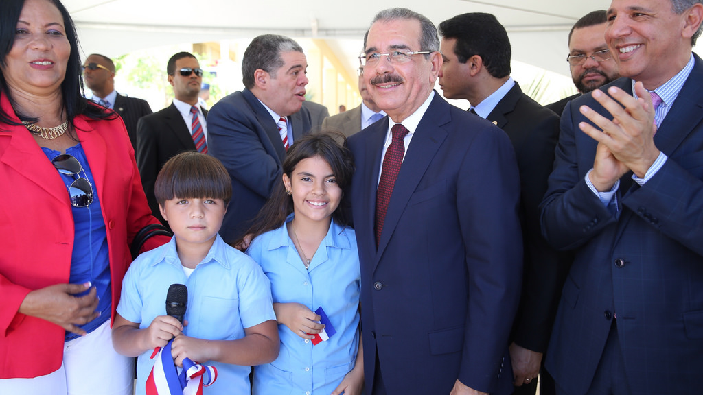 Danilo Medina inaugura 156 aulas más para Tanda Extendida