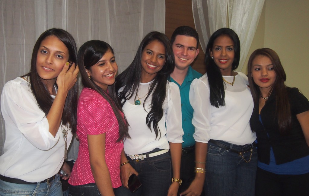 Exposiciones con creatividad en el Recinto UASD Santiago