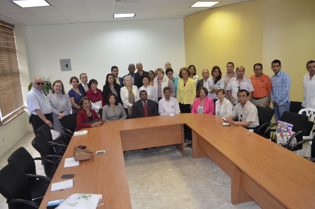 RIEV visita UASD Recinto Santiago
