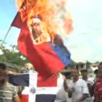¡A QUEMAR BANDERAS TODOS!