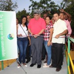 FONPER inaugura puente peatonal en la zona sur de Santiago.