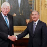 Presidente Danilo Medina recibe a ex Primer Ministro de Países Bajos