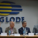 REALIZAN PANEL “EL OFICIO DEL POLÍTICO” CON EL DESTACADO POLITÓLOGO ESPAÑOL, MANUEL ALCÁNTARA SÁEZ.