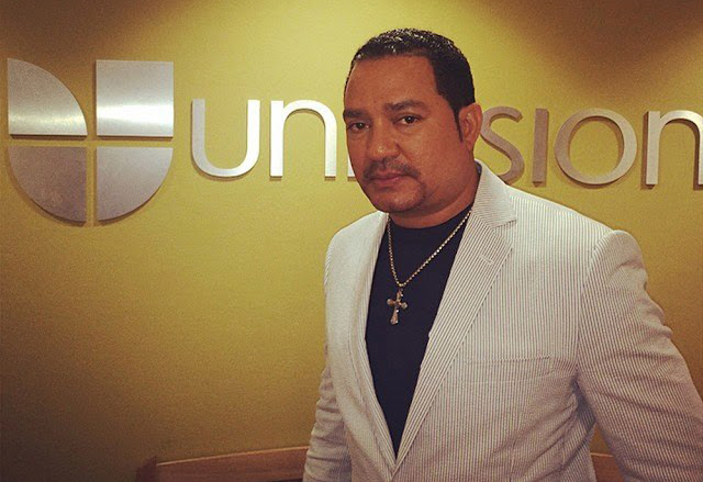 Frank Reyes genera controversia con declaraciones en contra de Romeo Santos.