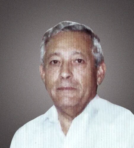 Politólogo Freddy Angel Castro rinde tributo al maestro Guemez Naut.