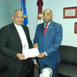 TC hace donativo al Obispado de Puerto Plata; empleados donan alimentos y otros insumos a damnificados