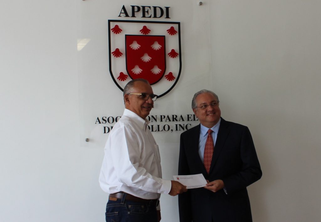 Parque Central recibe gran apoyo y donación RD$15 Millones