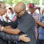 Danilo Medina lleva apoyo a productores de aguacate, Los Amaceyes,Tamboril.