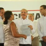 Gobierno celebra 56 aniversario Reforma Agraria y Día Nacional Titulación con entrega 923 títulos definitivos a familias Villa Altagracia