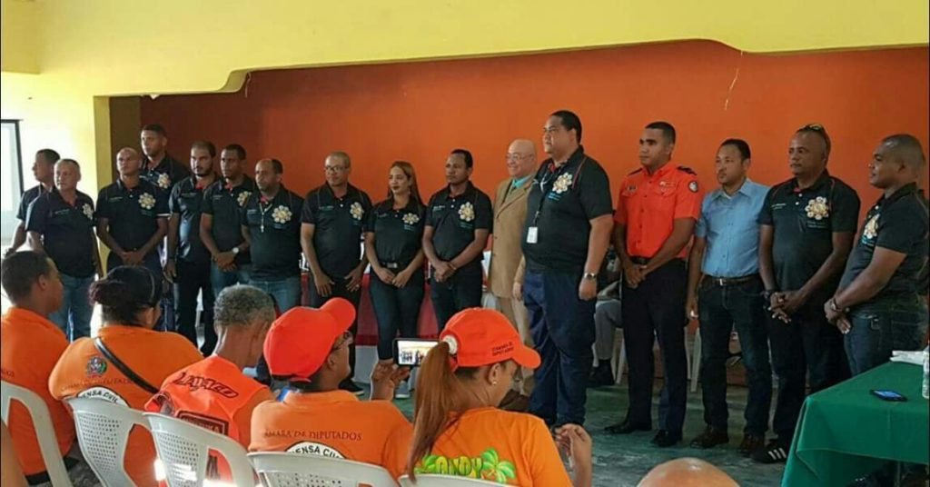 Juan Tomas Peña presenta programa de seguridad «Vivir Seguro, Vivir Mejo»