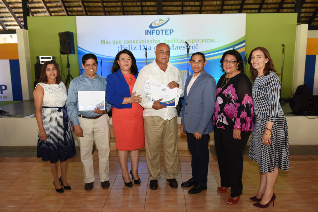 INFOTEP reconoce la labor docente en el Día del Maestro