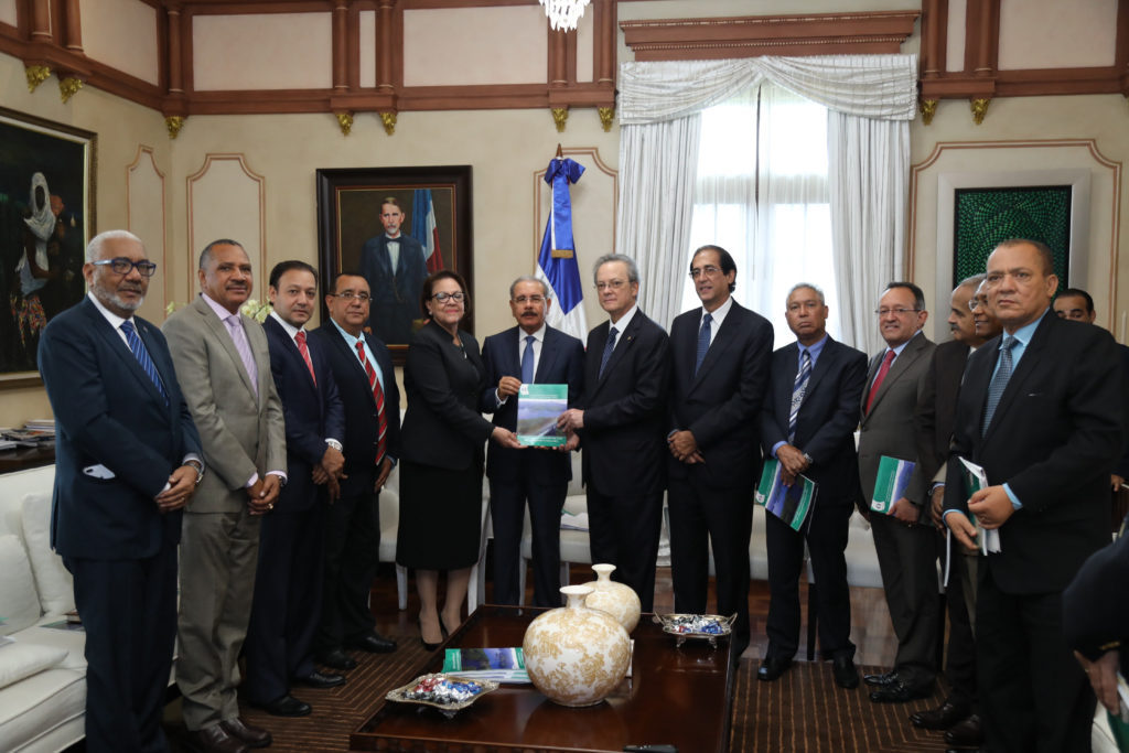 Presidente Danilo Medina aprueba el inicio del Plan Reordenamiento del Río Yaque del Norte