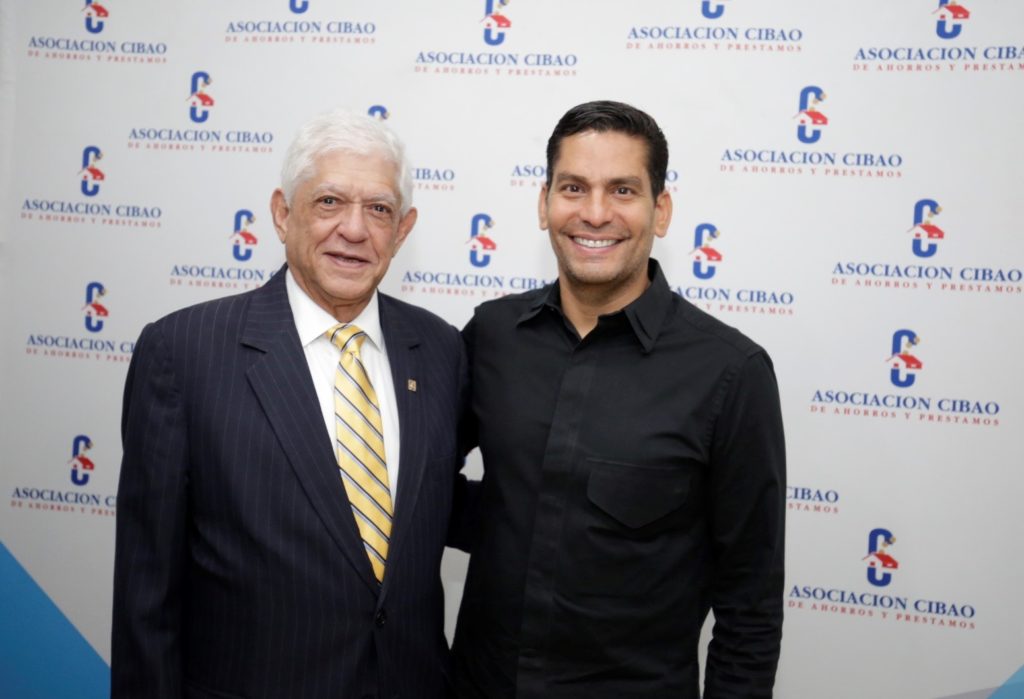 Asociación Cibao Celebra conversatorio para presentar fondos concursables para ONG.