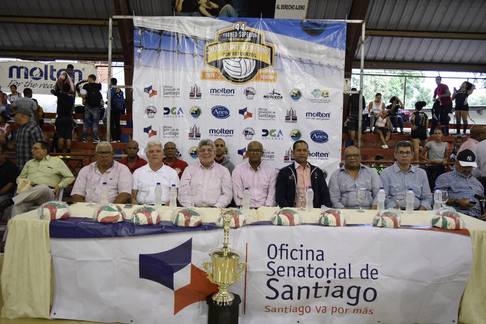 Inauguran Torneo Intermunicipal en Santiago