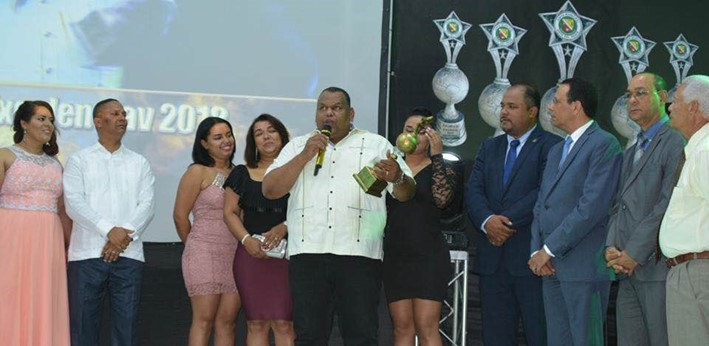 Con derroche de talento, alcaldía de Hato del Yaque entrega premio a la Excelencia 2018.