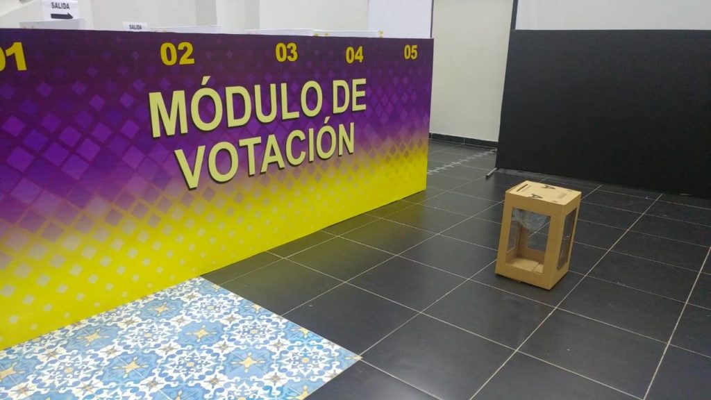 JCE implementa Votación Automatizada en reunión del Comité Central del PLD