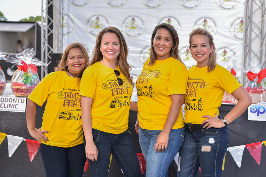 Odontólogos celebran pasadía familiar