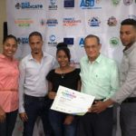 PREMIAN A ORGANIZACIONES SIN FINES DE LUCRO EN BANÍ E HIGUEY