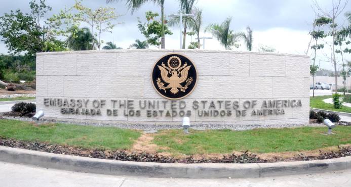 Luego de secuestro de grupo de médico dominiano, Embajada de EE.UU en RD alerta a su personal viajar a Haití