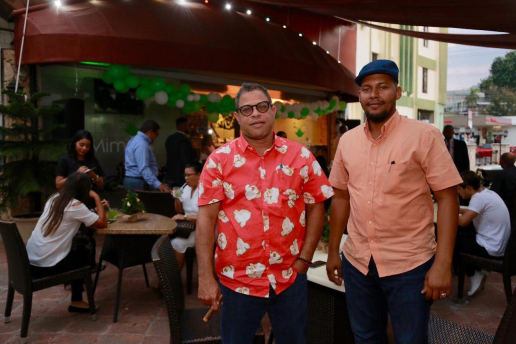 Inauguran en Santiago Mimita´s Bar y Restaurante