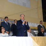 Presidente da seguimiento a proyecto microempresarios apoyado a través de Fundación Reservas del País y Banca Solidaria