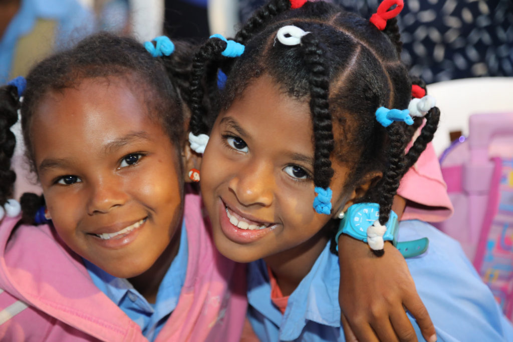 En Barahona, presidente Danilo Medina entrega tres nuevos y ampliados centros educativos a más de 1,600 alumnos y estancia infantil