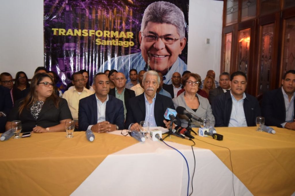 Equipo de Fernando Rosa denuncia “hackeo” de la cuenta de Twitter; pide exhaustiva investigación