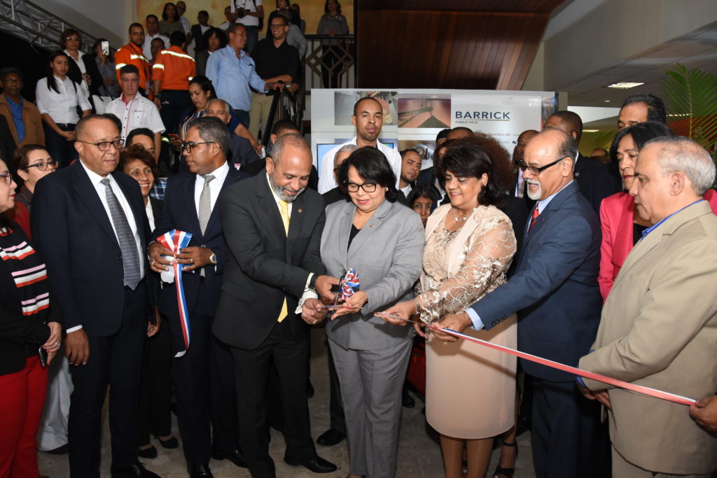 Ministerio de Trabajo y UASD Santiago inaugura 3ra Feria de Seguridad y Salud en el Trabaj