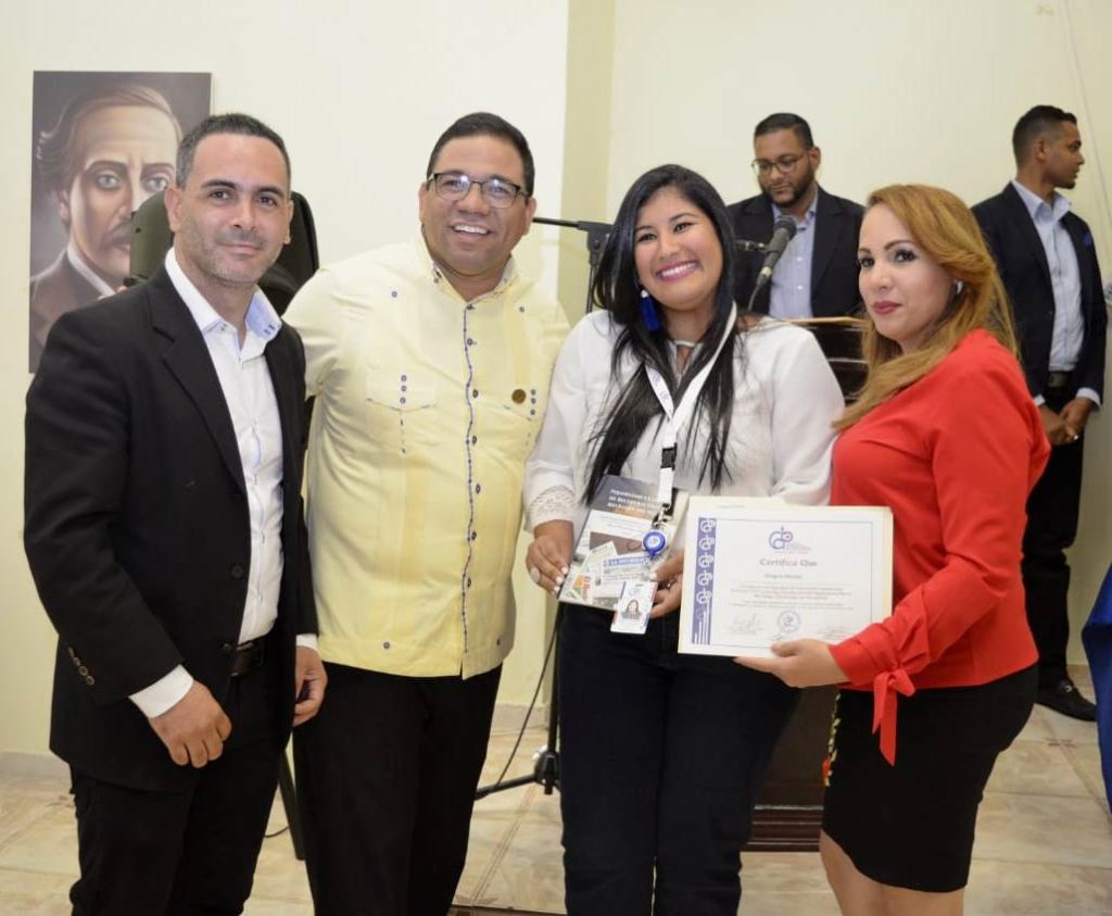 Vicepresidenta del Colegio Dominicano de Periodistas juramenta 30 nuevos miembros en Santiago