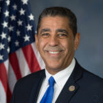 ESPAILLAT APLAUDE APROBACIÓN EN LA CÁMARA DE REPRESENTANTES DE LA LEY GEORGE FLOYD DE JUSTICIA EN LA VIGILANCIA POLICIAL