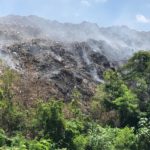 En Moca, Dirección De Medio Ambiente Local, entorpece Labores Para Apagar El Incendio Del Vertedero.