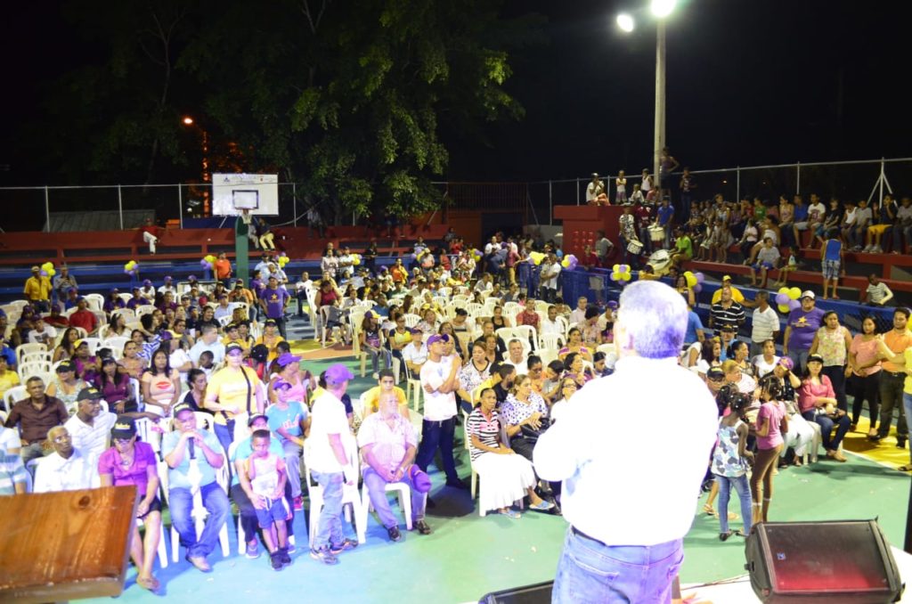 Fernando Rosa asegura el seis de octubre se convertirá en nuevo alcalde de Santiago; dice no tiene oposición política